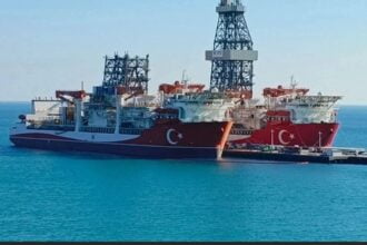 Markabkii qodista Ceelka Shidaalka Curadka oo ka soo shiracday Turkiye.