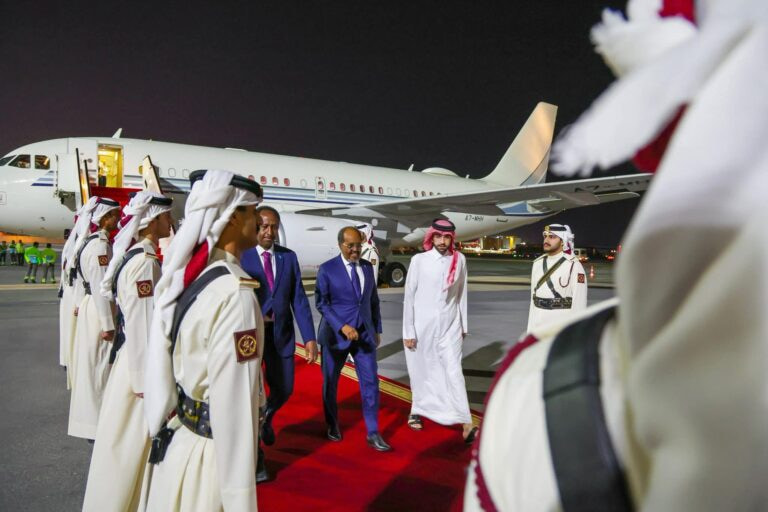 President Hassan Sheikh Mohamud Arrives in Doha for High-Level Talks on Security and Economic Cooperation