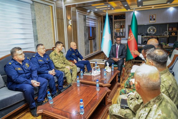 State Minister of Defense meets senior Turkish officials in Mogadishu