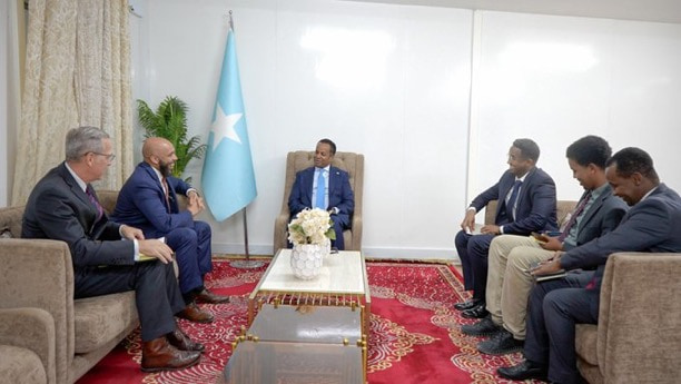 Minister of Foreign Affairs meets U.S. Chargé d’Affaires