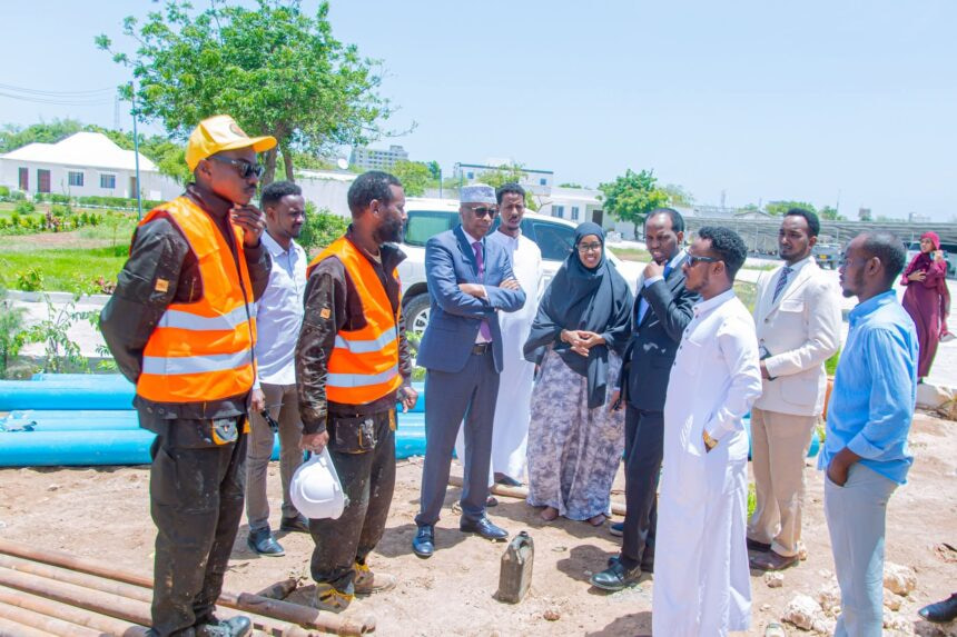 Energy Minister Inspects Water Well and Solar Power Projects at Ministry Headquarters