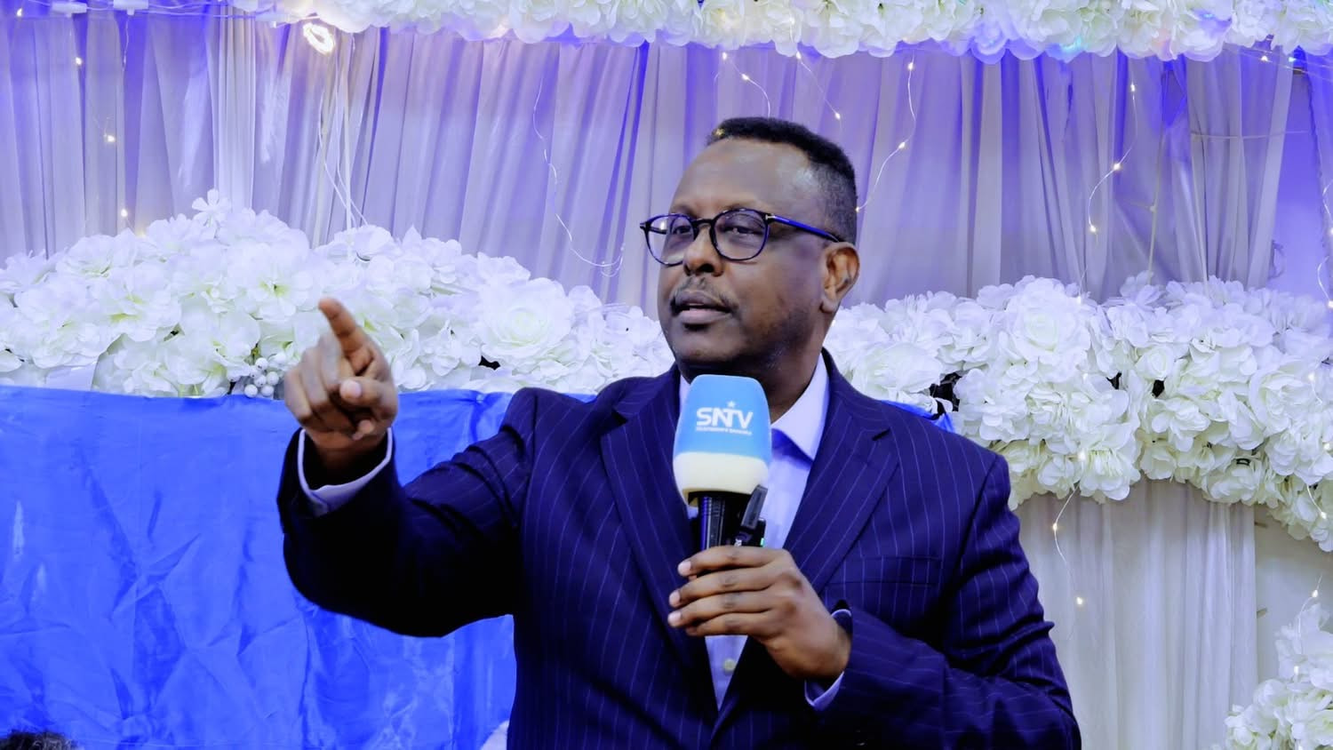 Justice Minister Receives Warm Welcome from Diaspora During Visit to London