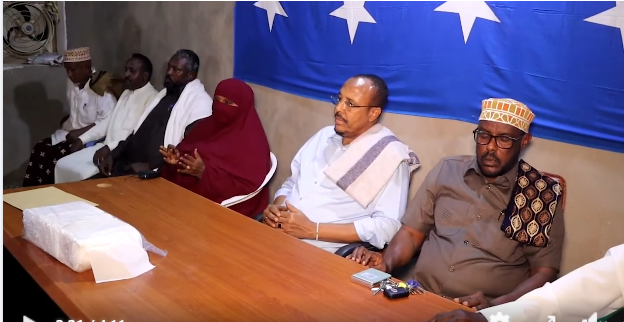 Somali Ambassador to Yemen Visits Hadramout, Meets Somali Community