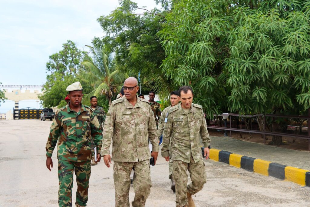 Somali National Army Deputy Chief Receives Turkish Military Commander to Strengthen Cooperation