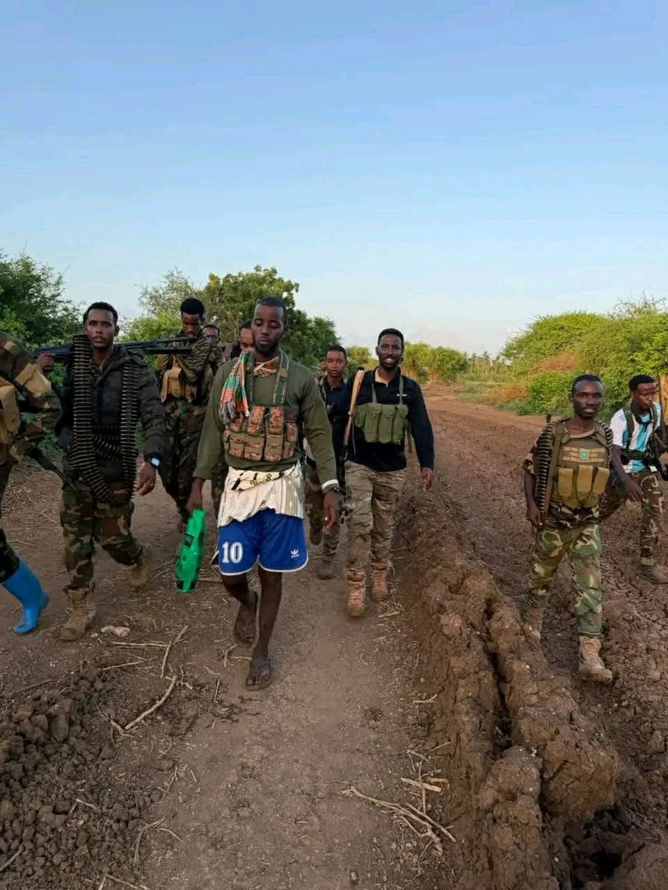 Al-Shabaab Militant Surrenders to Somali National Army in Lower Shabelle