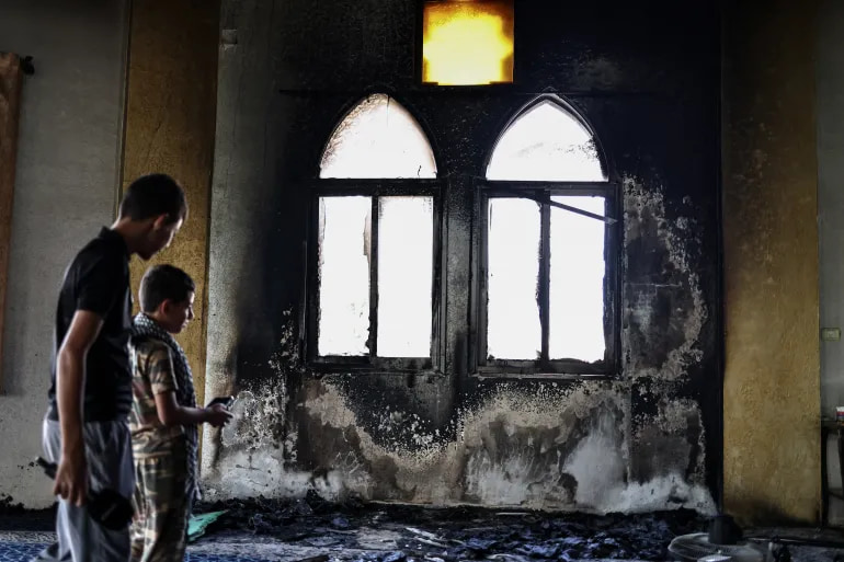 Qaramada Midoobay oo cambaareysay weerarkii Israel ee masjid ku yaalla Daanta Galbeed