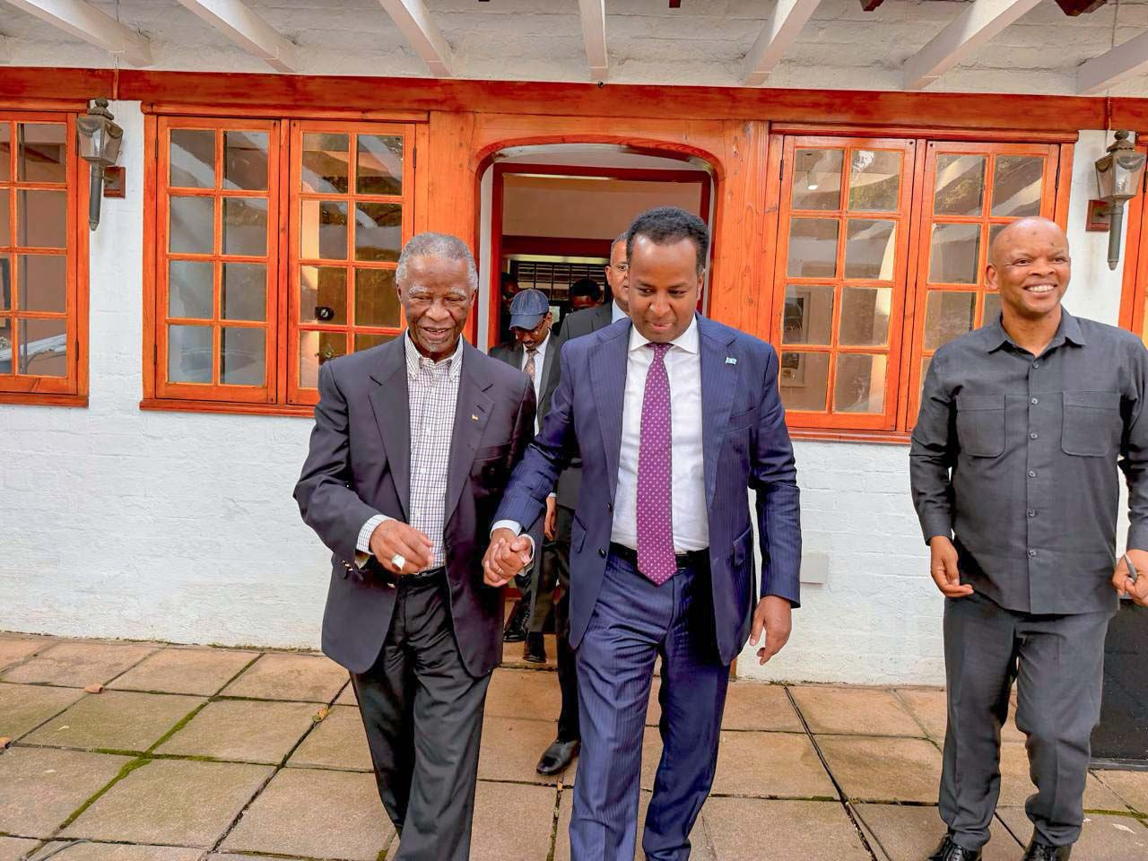 Wasiirka Arrimaha Dibadda oo Booqasho Sharafeed ugu Tegay Madaxweynihii Hore ee Koonfur Afrika