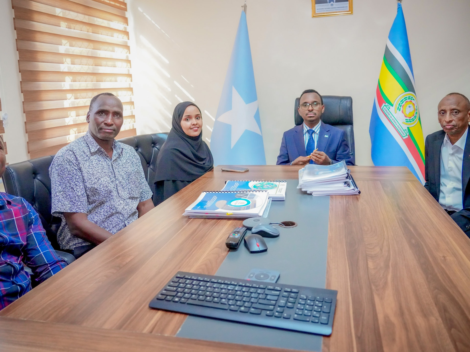 Hantidhowraha Guud ee Qaranka oo la kulmay xubno ka socday Urur Goboleedka (EAC)