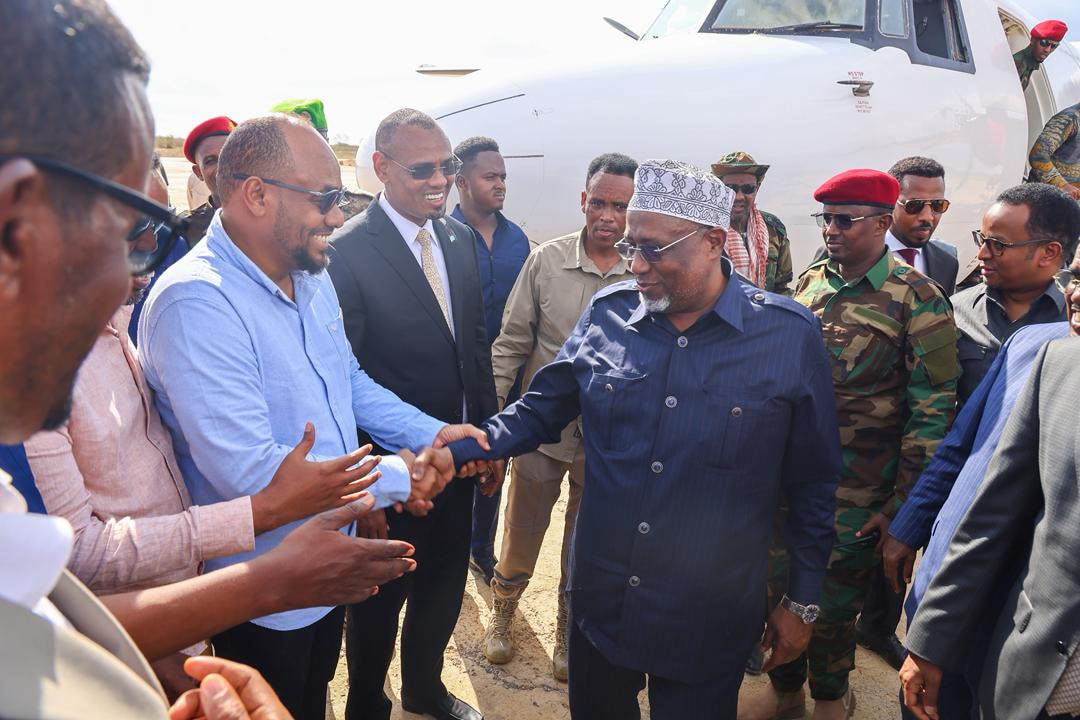 Wafdi uu hogaaminayo guddoomiyaha golaha shacabka oo Baydhabo gaaray