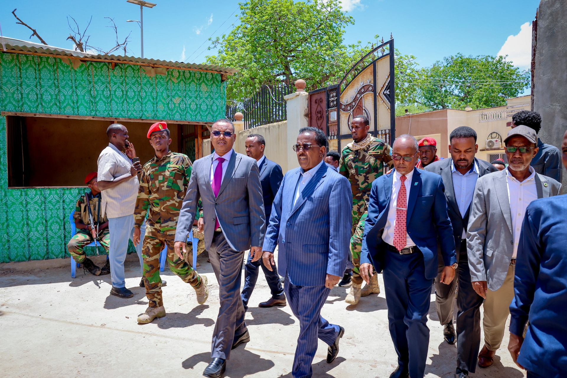 Hoggaamiyaha KGM ee Koonfur Galbeed oo kormeer ku sameeyey xarunta maamulka Baydhabo