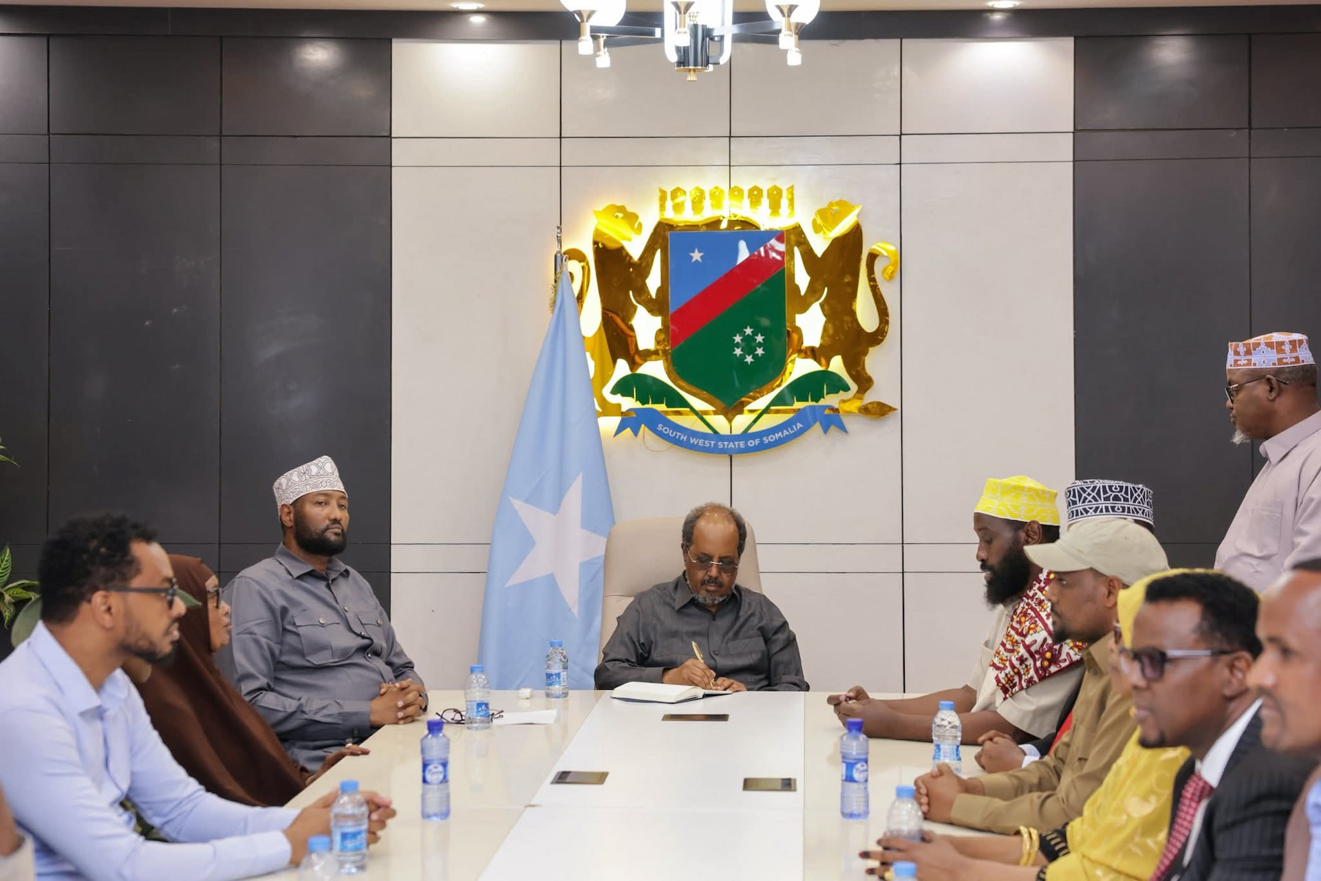 MADAXWEYNE XASAN SHEEKH OO KULAN LA QAATAY ODAYAASHA DHAQANKA KOONFUR GALBEED