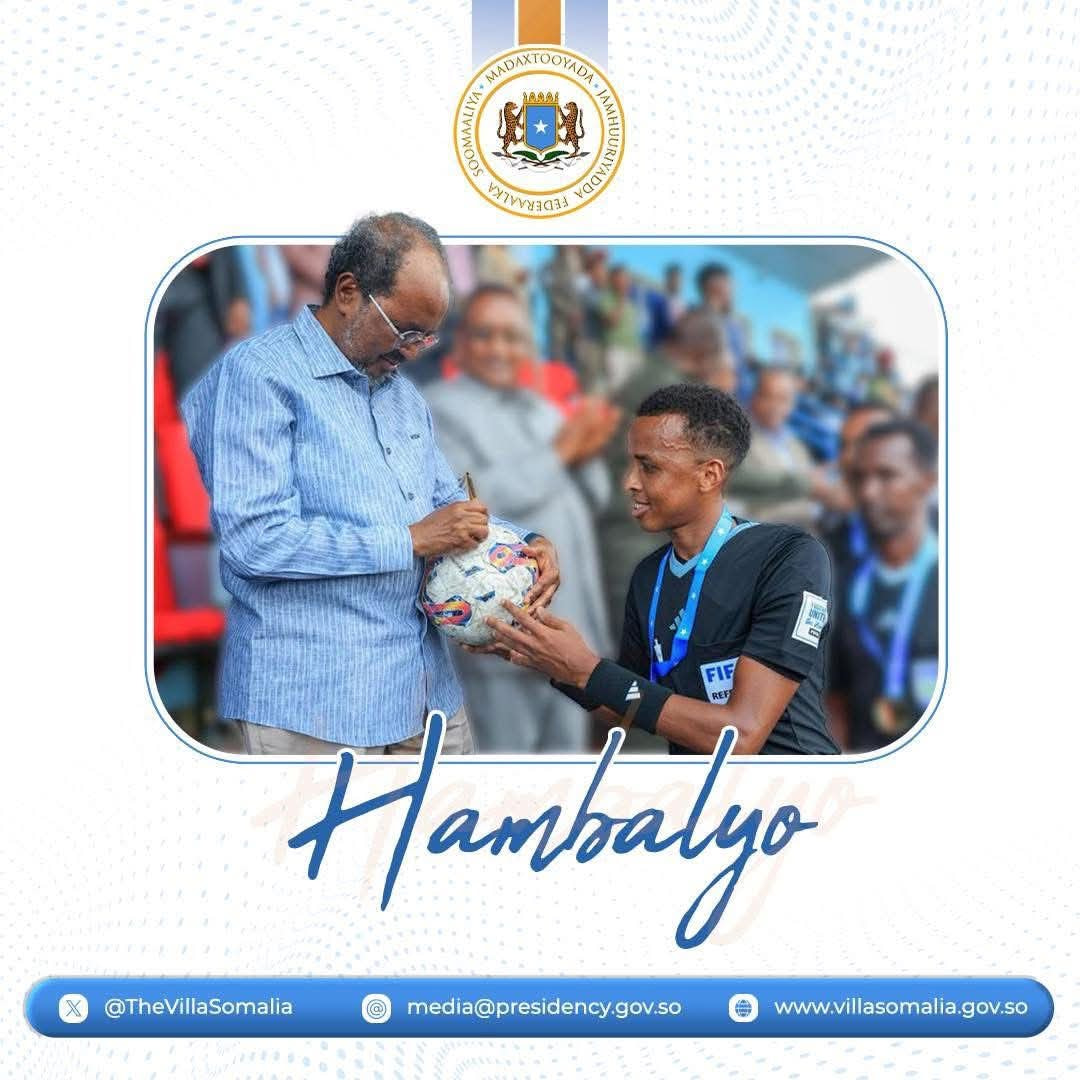 Madaxweyne Xasan Sheekh oo u hambalyeeyey garsoore Cumar Cartan