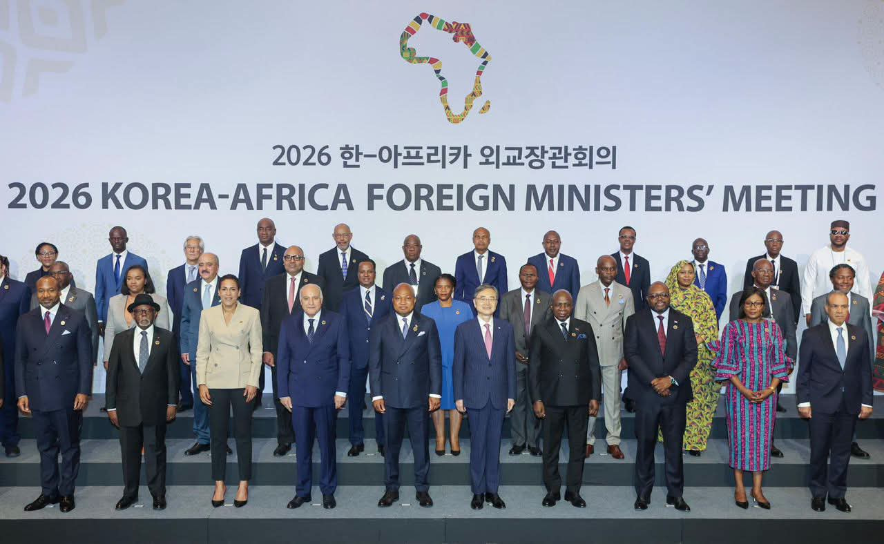 Wasiirka Arrimaha Dibadda oo ka Qayb galay Furitaanka Shirka Wasiirrada Kuuriya iyo Afrika ee magaaladda Seoul