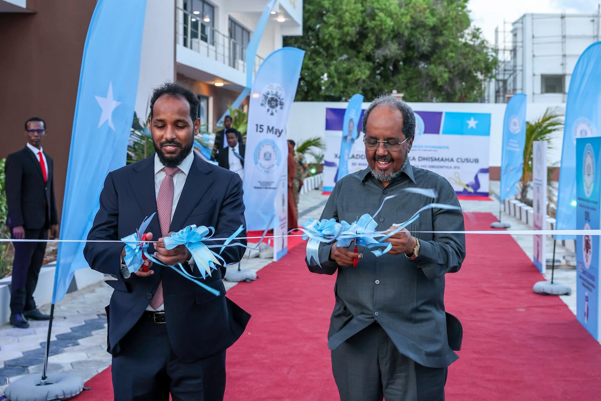 MADAXWEYNE XASAN SHEEKH OO XARIGGA KA JARAY DHISMAHA CUSUB EE WASAARADDA DHALLINYARADA IYO CIYAARAHA