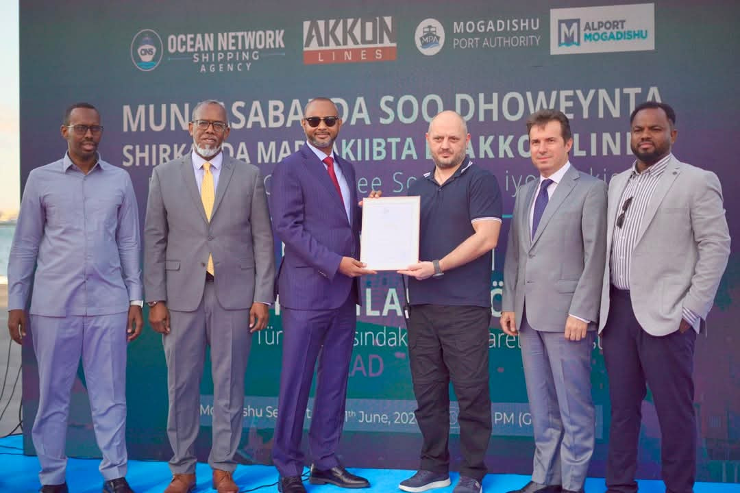 shirkadda maraakiibta ee Akkon Lines oo ka shaqo bilowday Dekadda Muqdisho